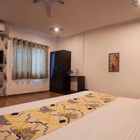 Tripli Hotels Arunoday Palace أُودايبور المظهر الخارجي الصورة
